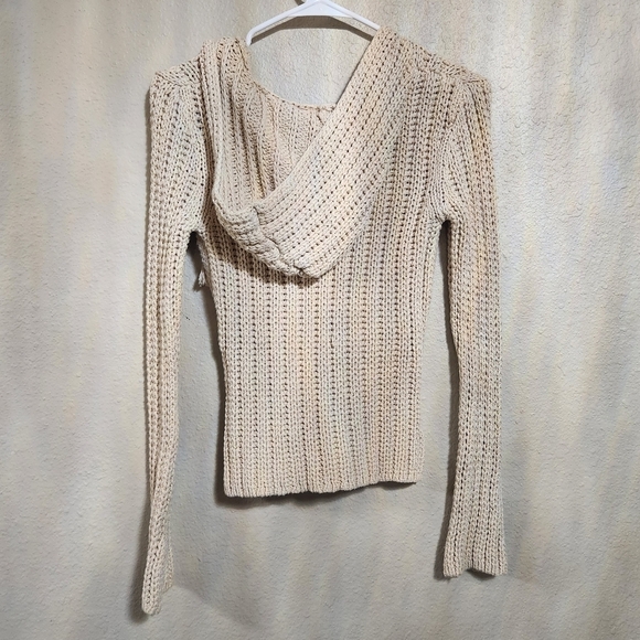 American Eagle Cream Knit Sweater - Picture 7 of 11